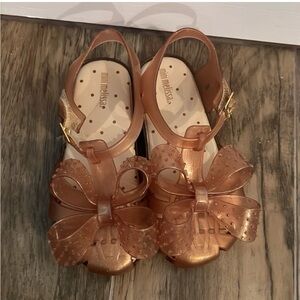 Mini Melissa Glittery Rose Gold with Bow jellies size 11